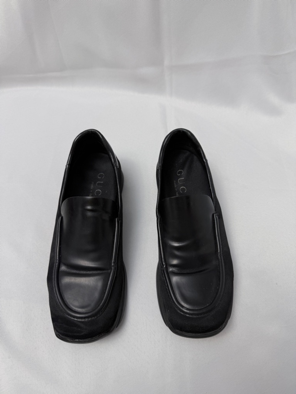 Gucci Women’s Vintage Black Leather Slip-On Loafers